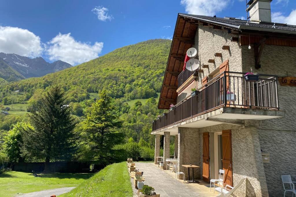 T2 Ensoleille. Terrasse Et Vaste Jardin Commun Apartment Cauterets Exterior photo